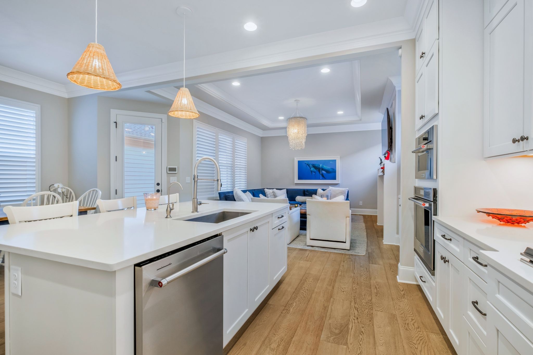 3049 Long Branch Cir