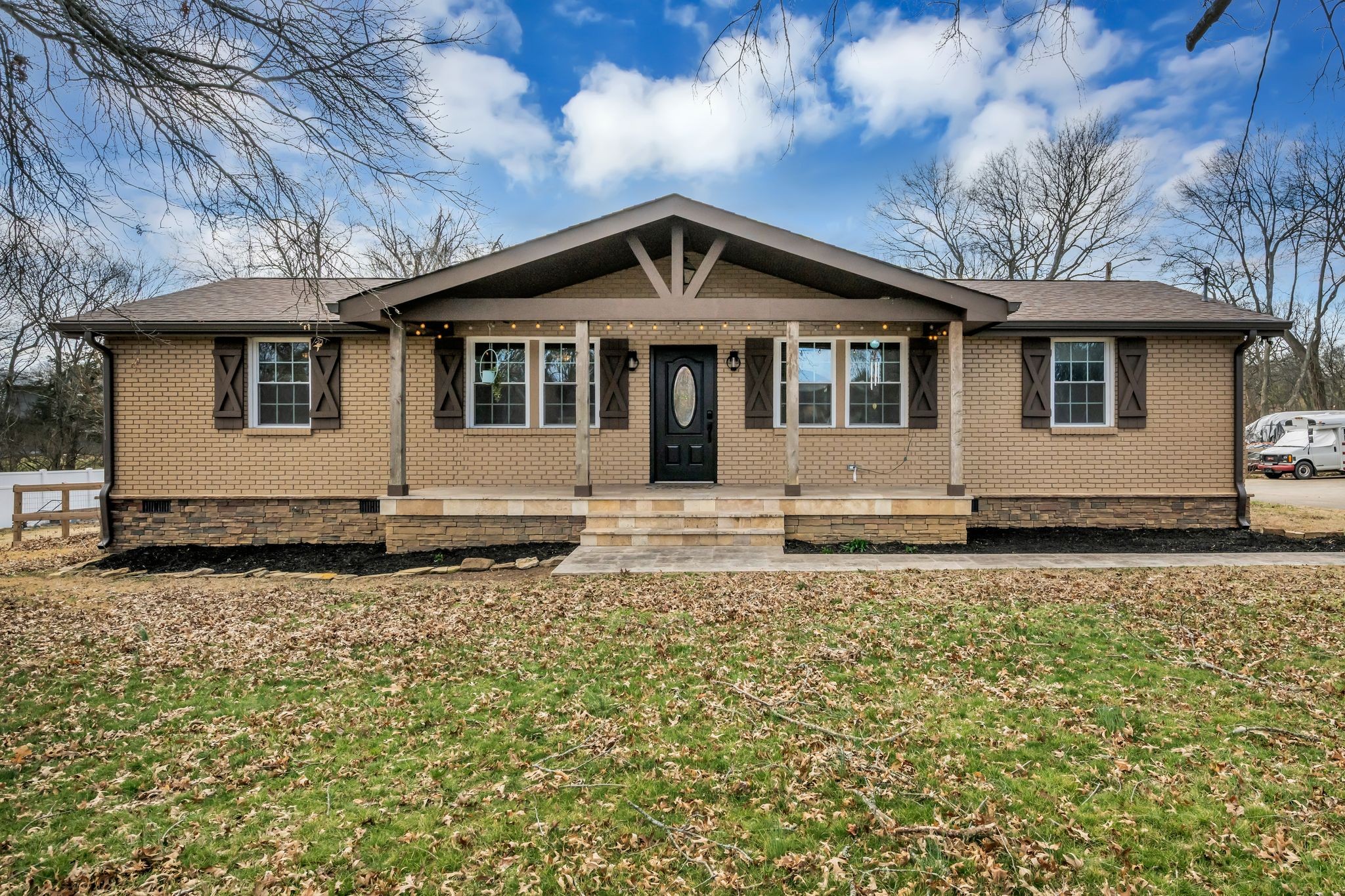 920 Sun Valley Dr