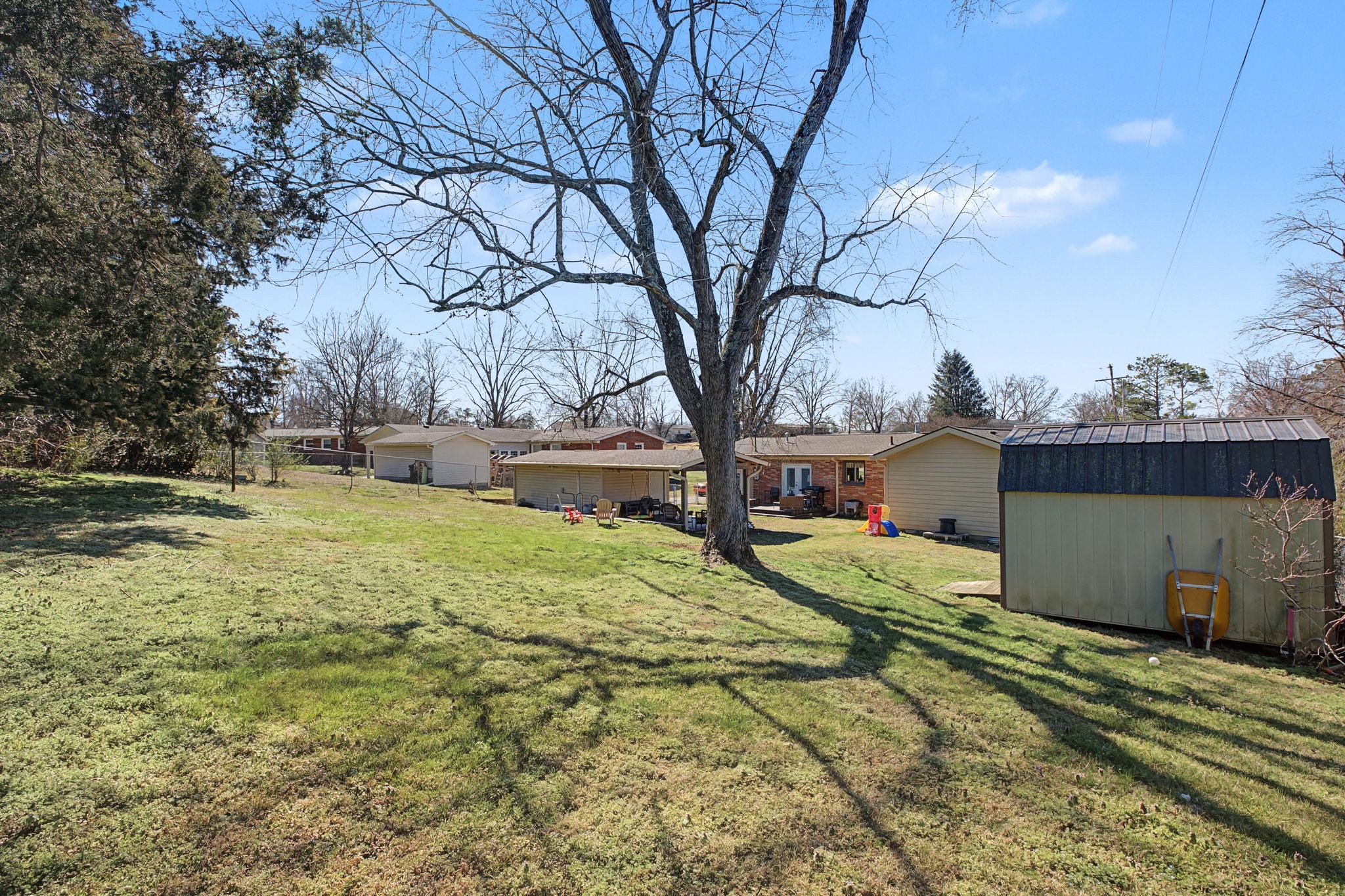 2428 Kimberly Dr