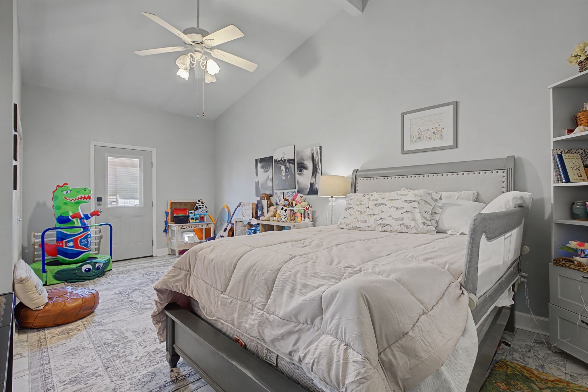 2428 Kimberly Dr