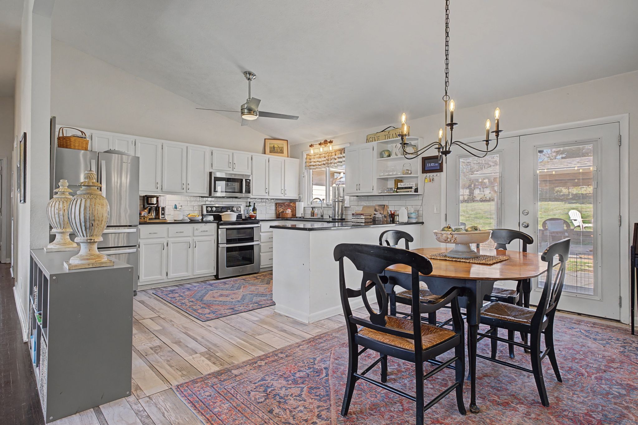 2428 Kimberly Dr