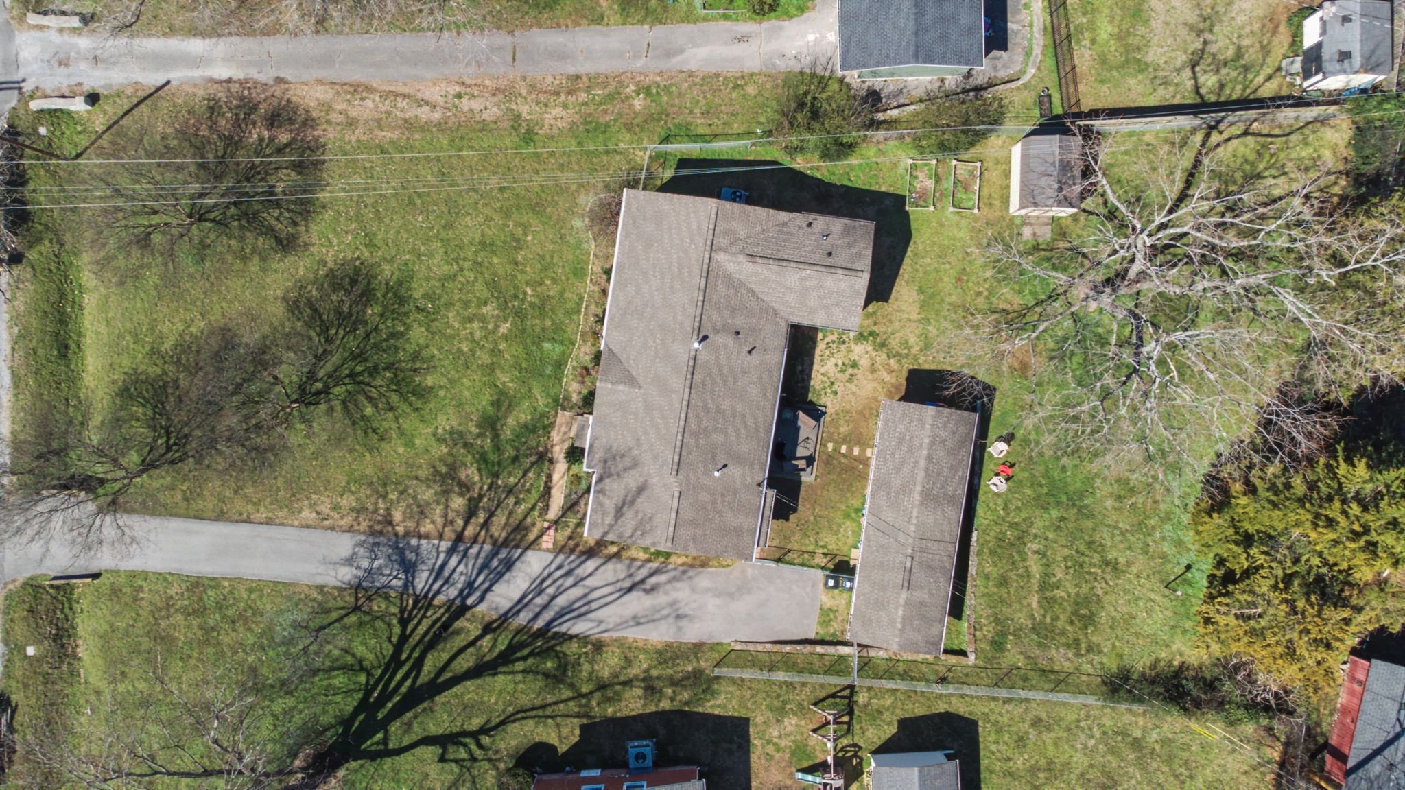 2428 Kimberly Dr