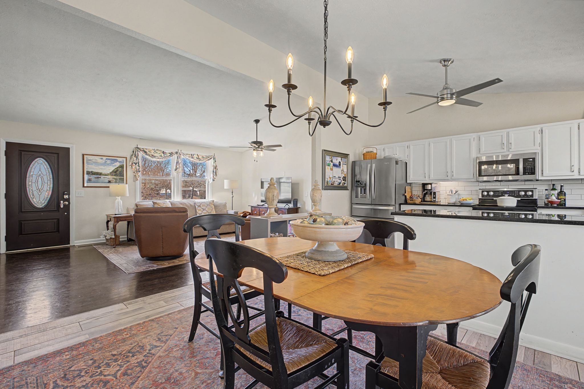 2428 Kimberly Dr