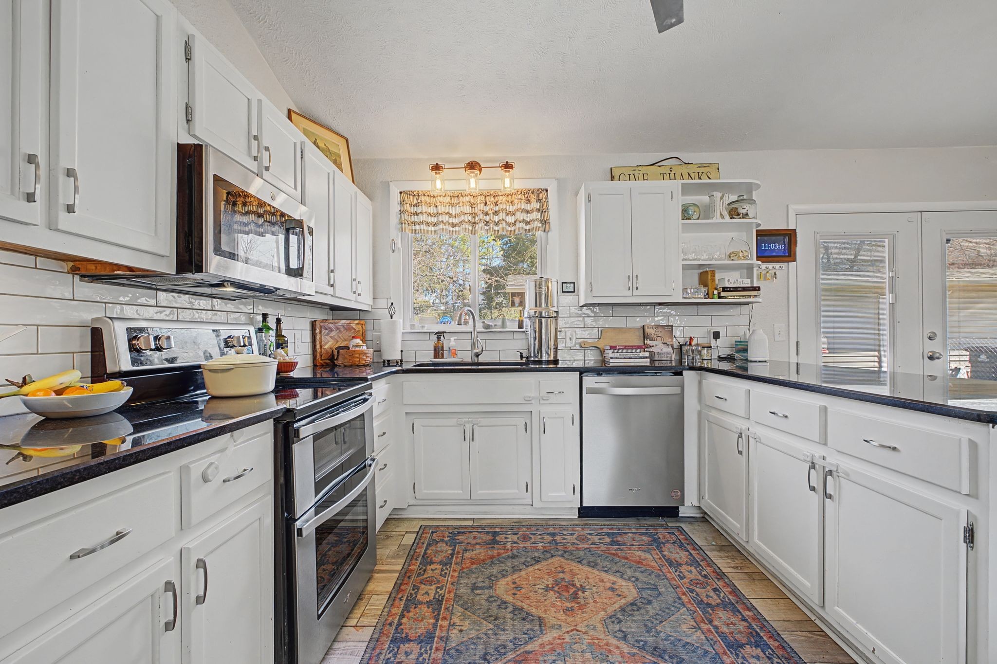 2428 Kimberly Dr