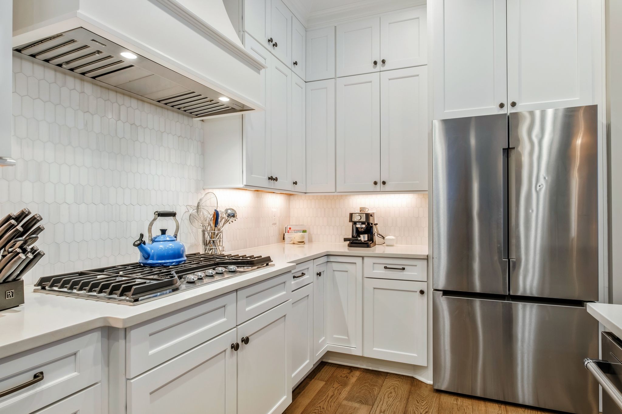 3049 Long Branch Cir