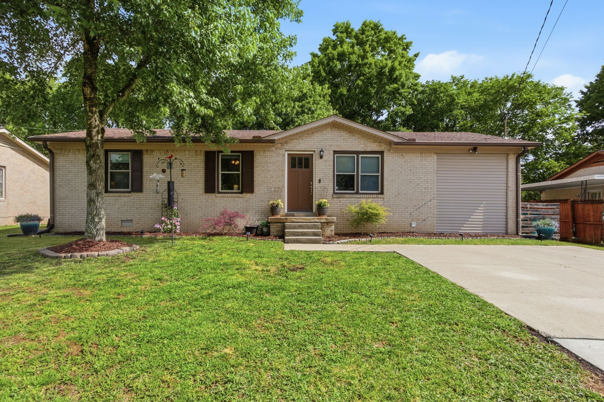 617 McLemore Ave