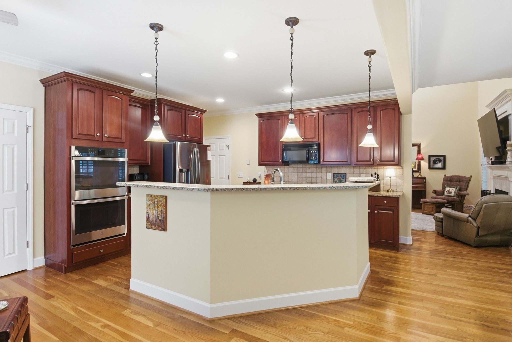 2517 Tisdale Dr