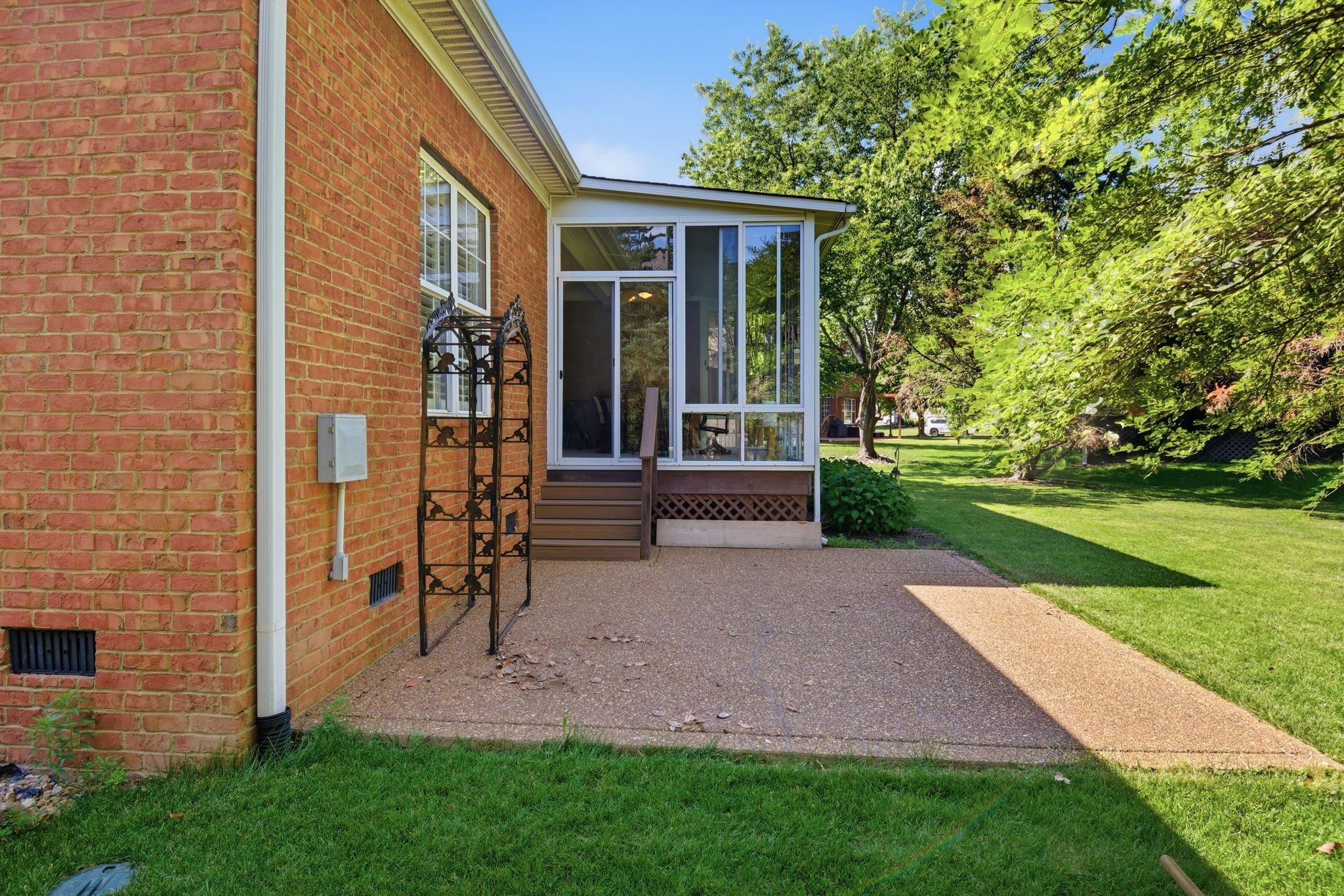 2517 Tisdale Dr