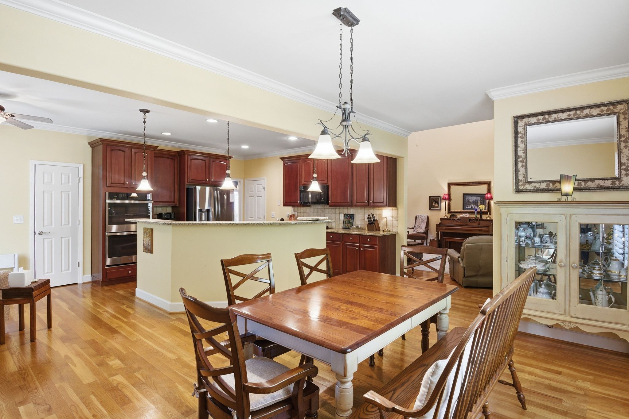 2517 Tisdale Dr
