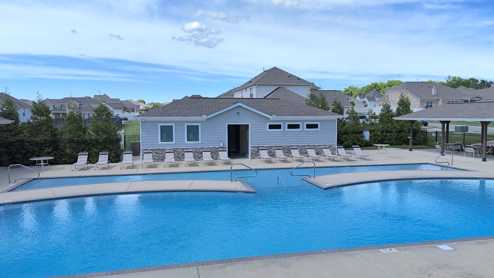 2993 Liverpool Dr