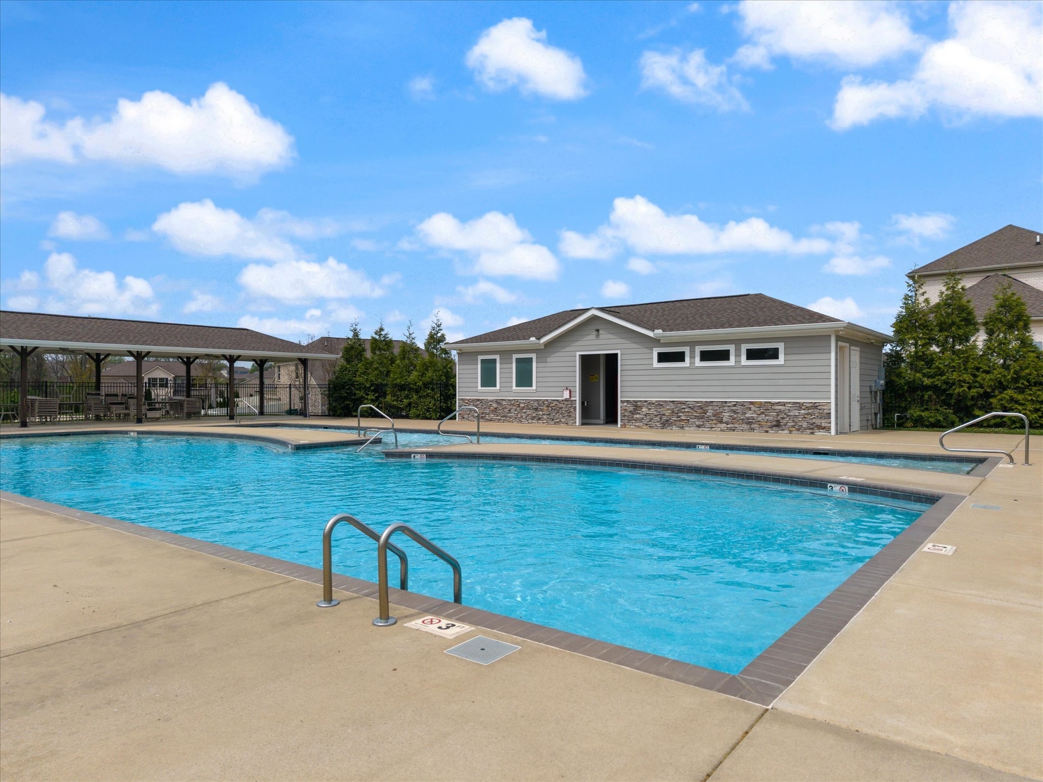 2993 Liverpool Dr