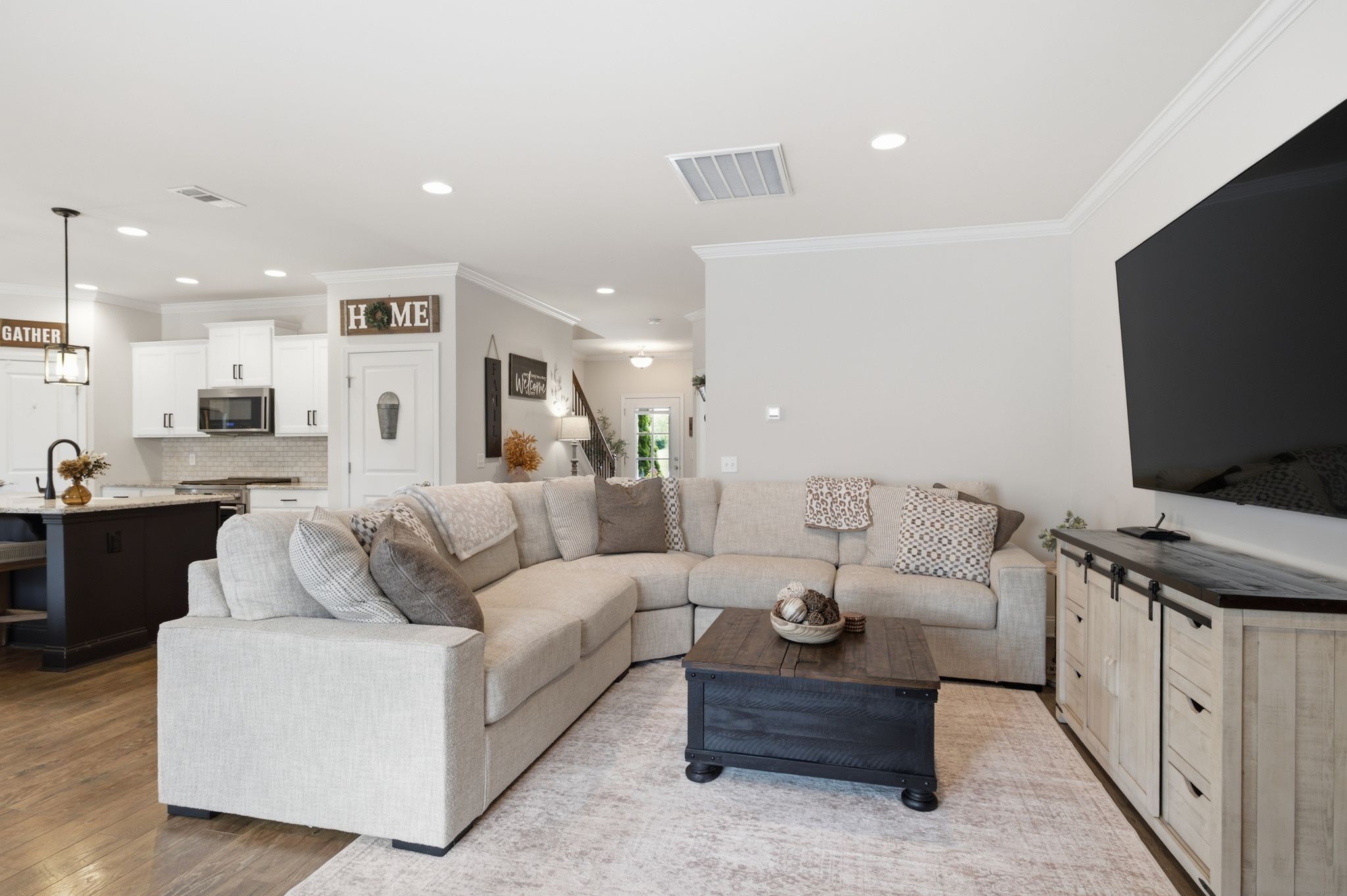 7008 San Gilberto Ct