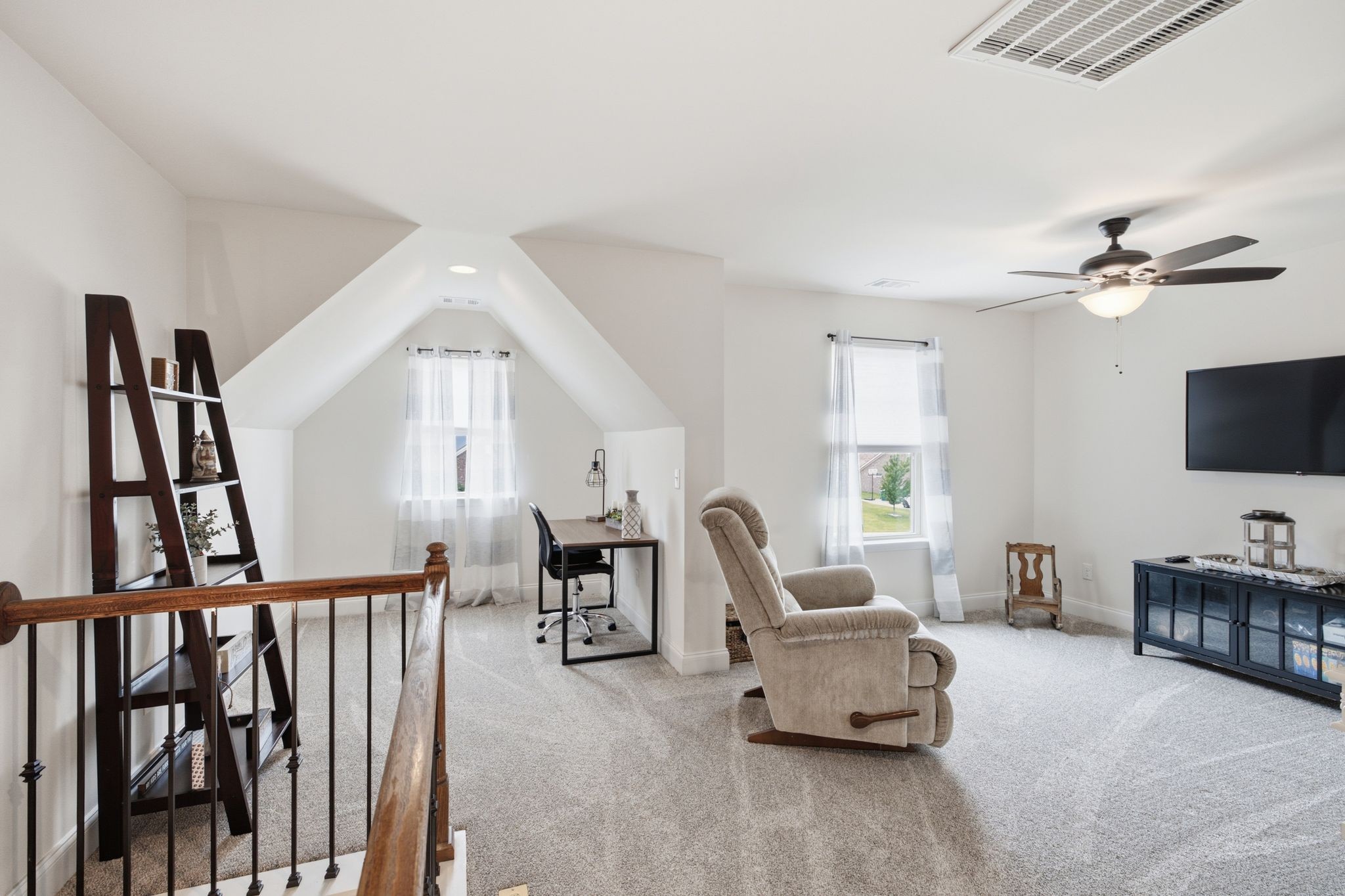 7008 San Gilberto Ct