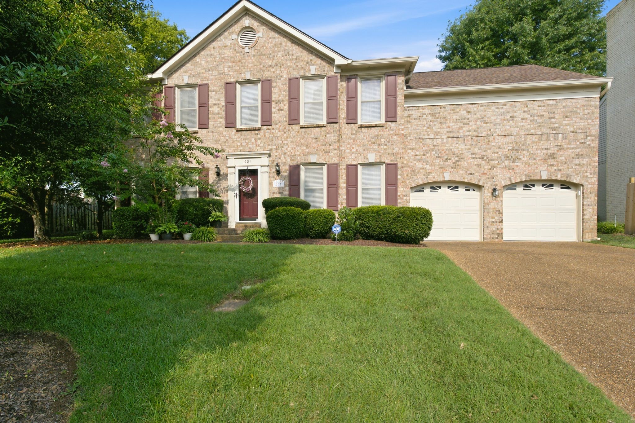 601 Copperfield Ct
