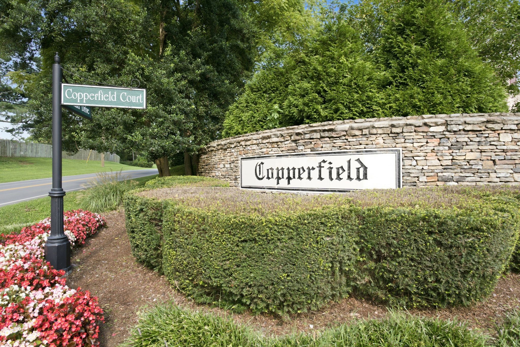 601 Copperfield Ct