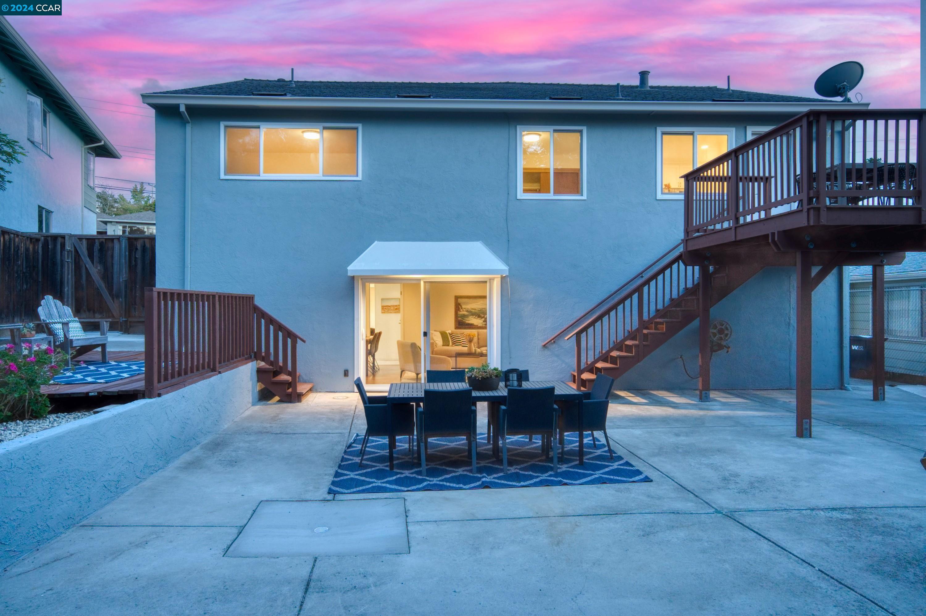 4165 Laguna Ave