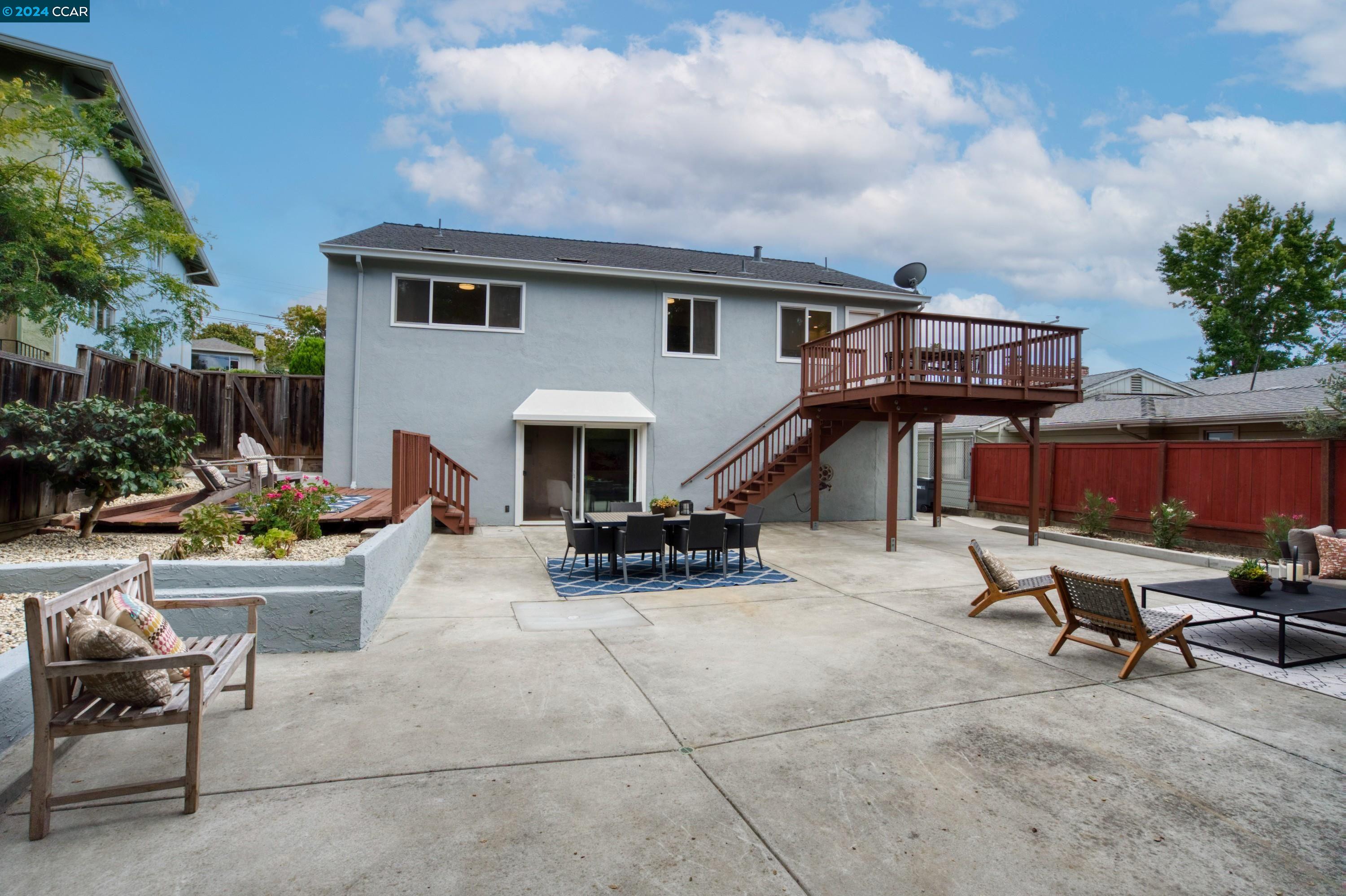 4165 Laguna Ave