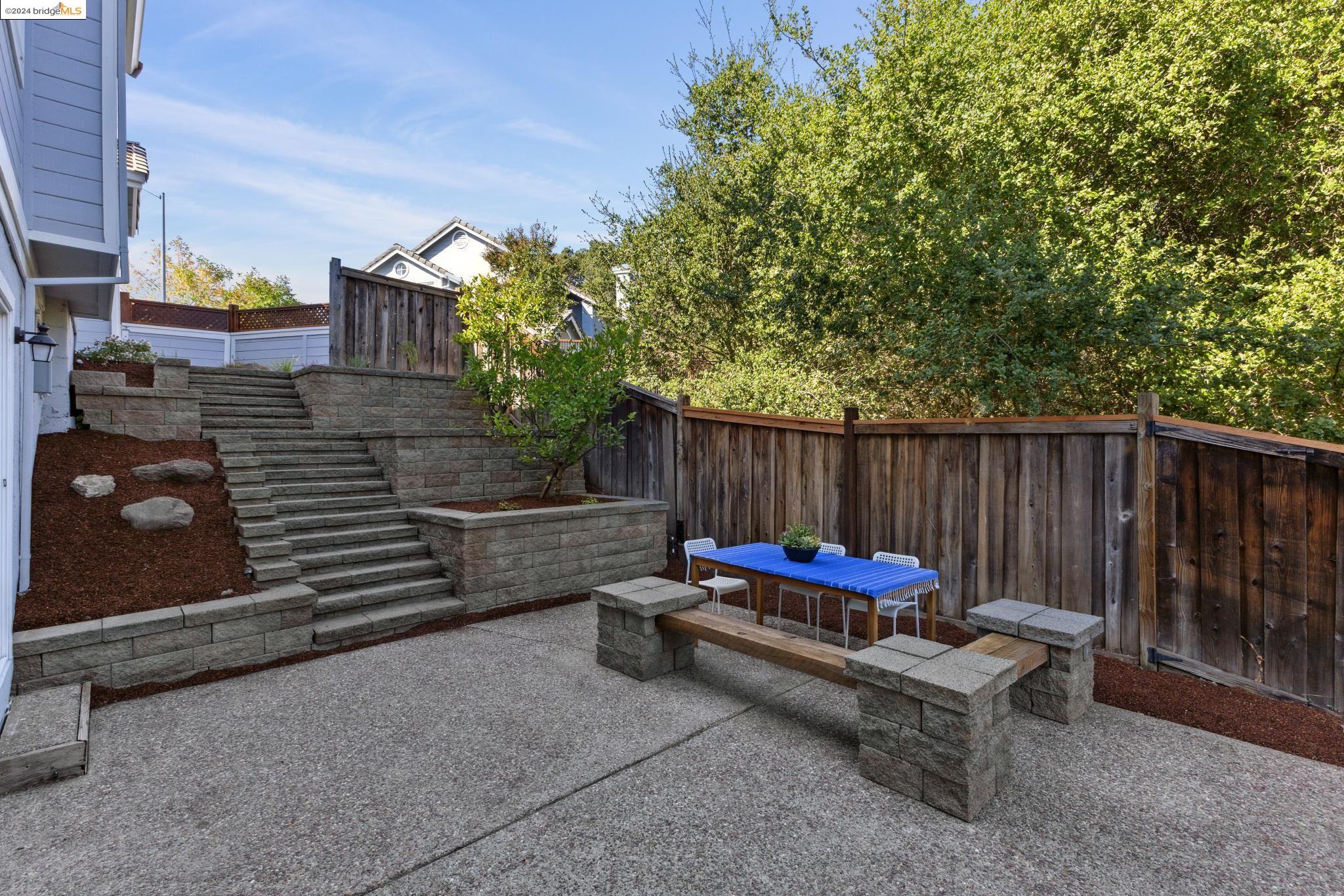 18 Tea Tree Ct.