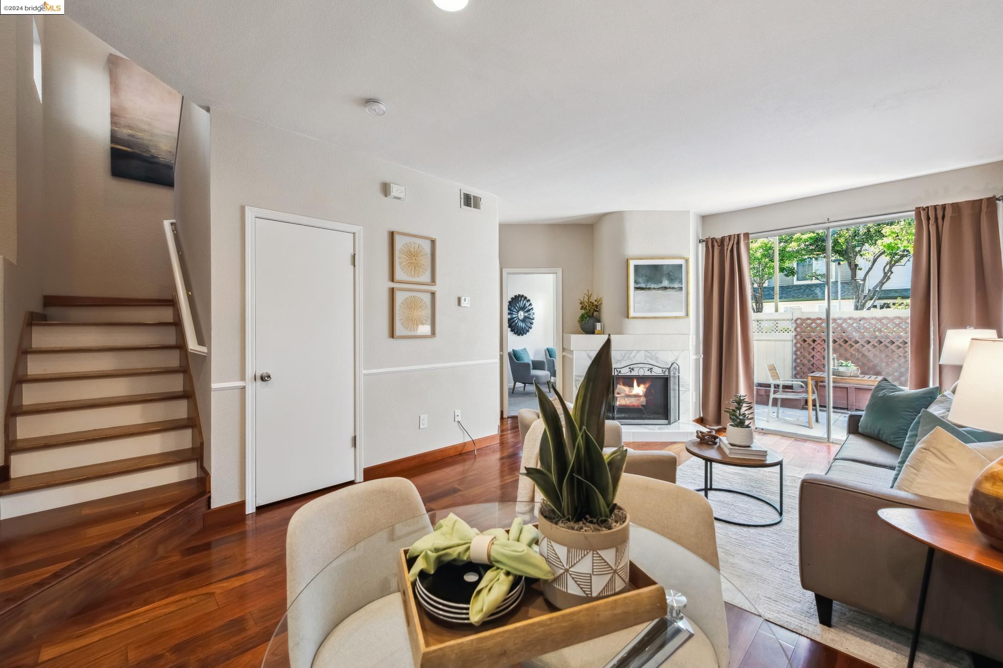 25 Baywood Way