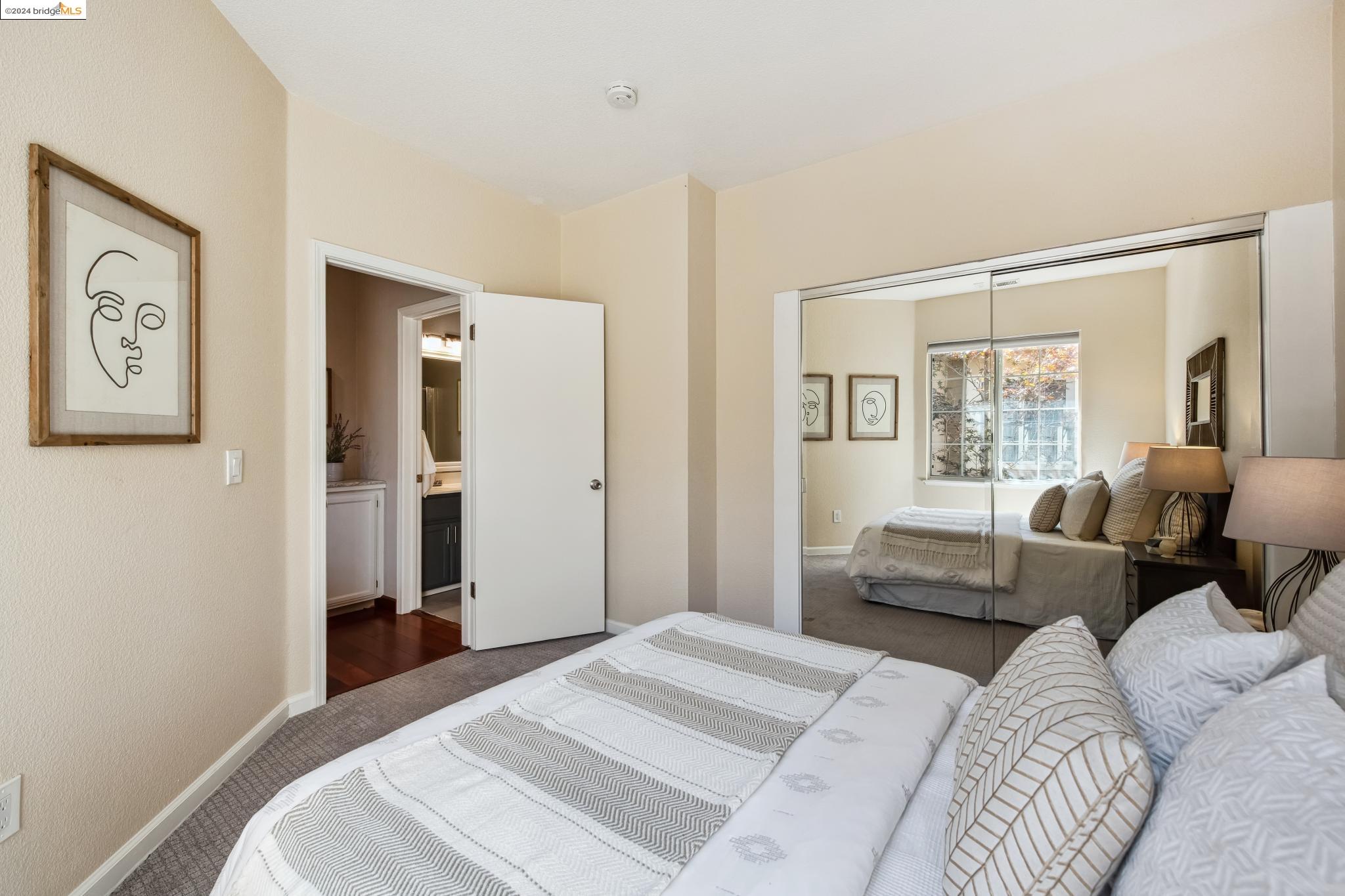 25 Baywood Way