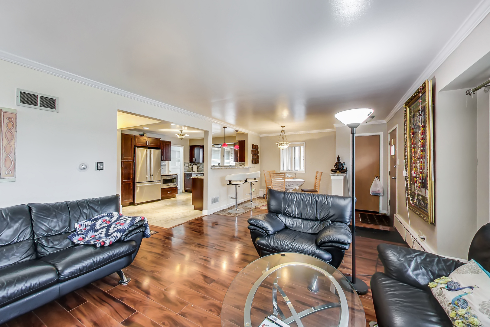 9013 N Greenwood Avenue