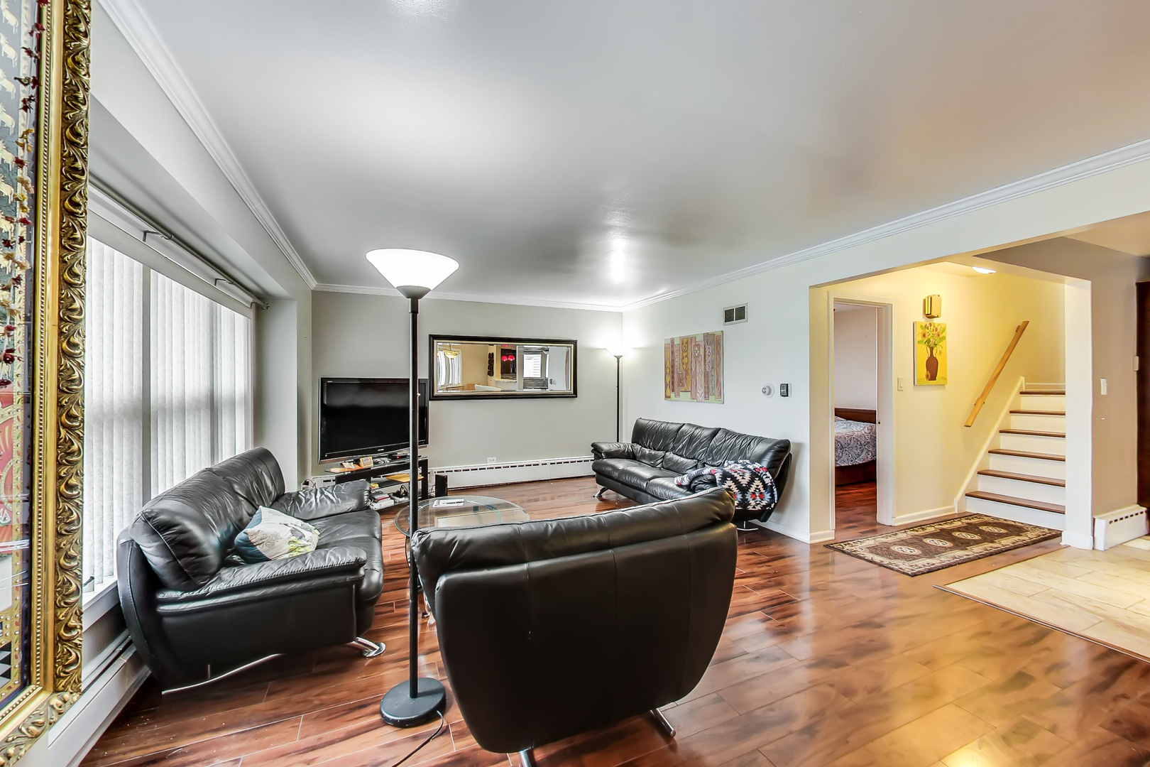 9013 N Greenwood Avenue