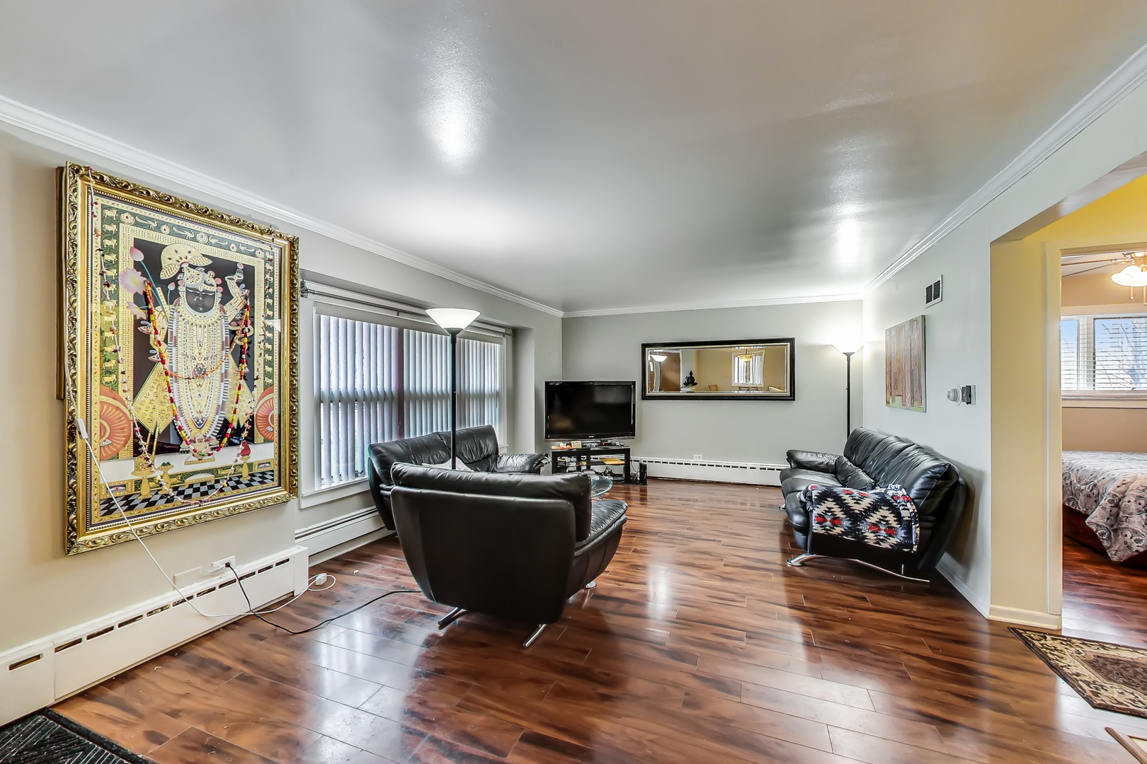 9013 N Greenwood Avenue