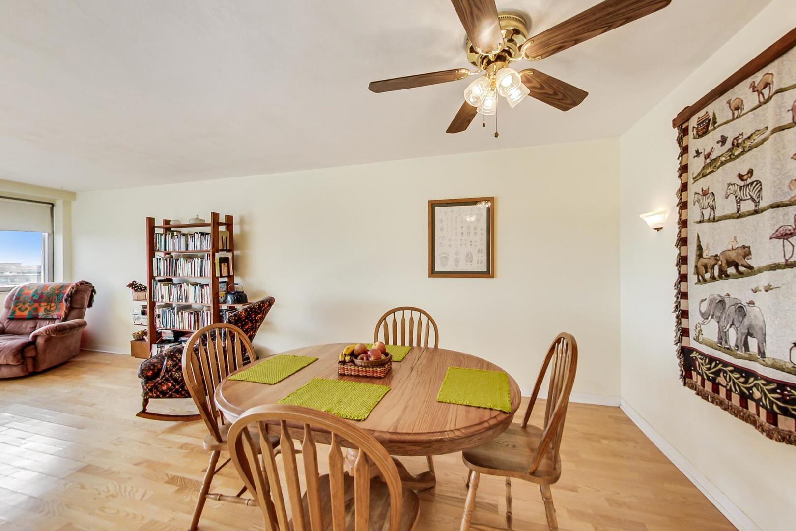 140 Marengo Avenue Unit: 604