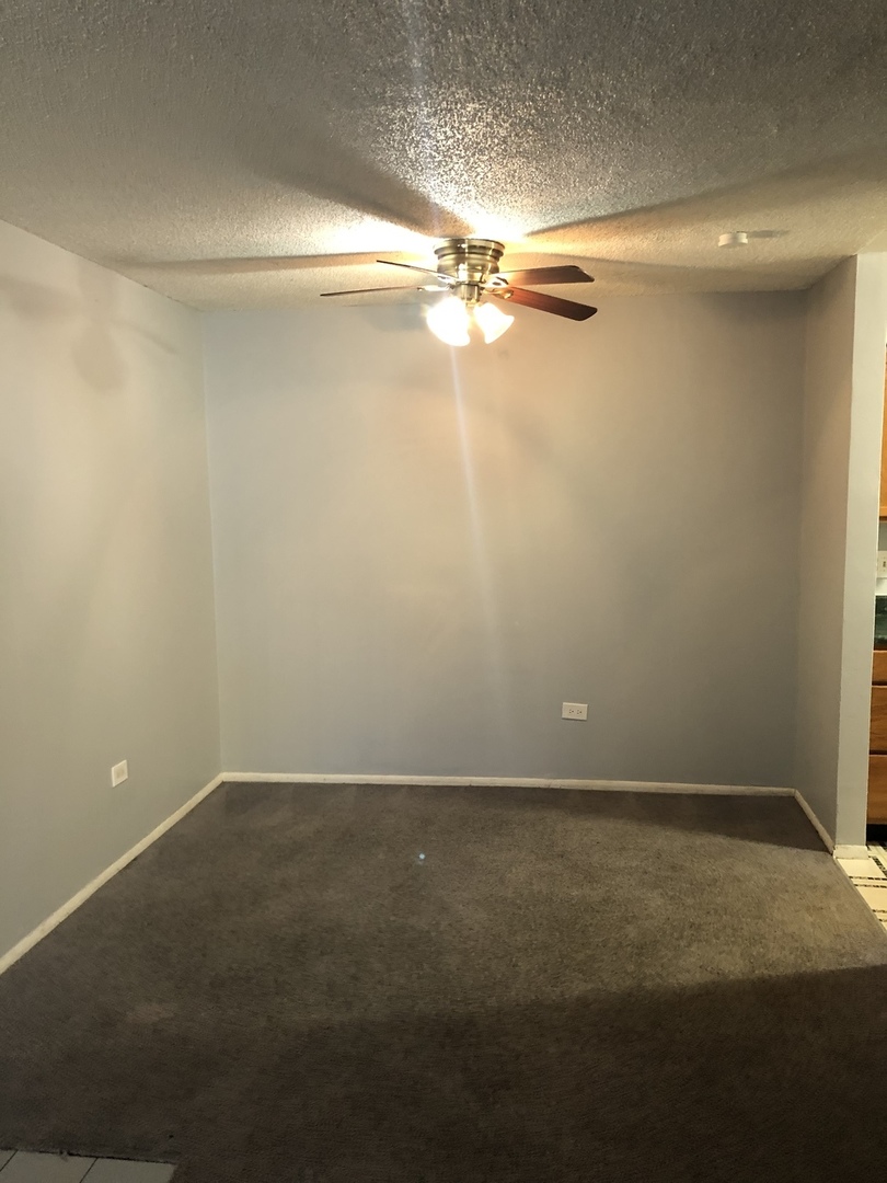 6147 KNOLL WOOD Court Unit: 102