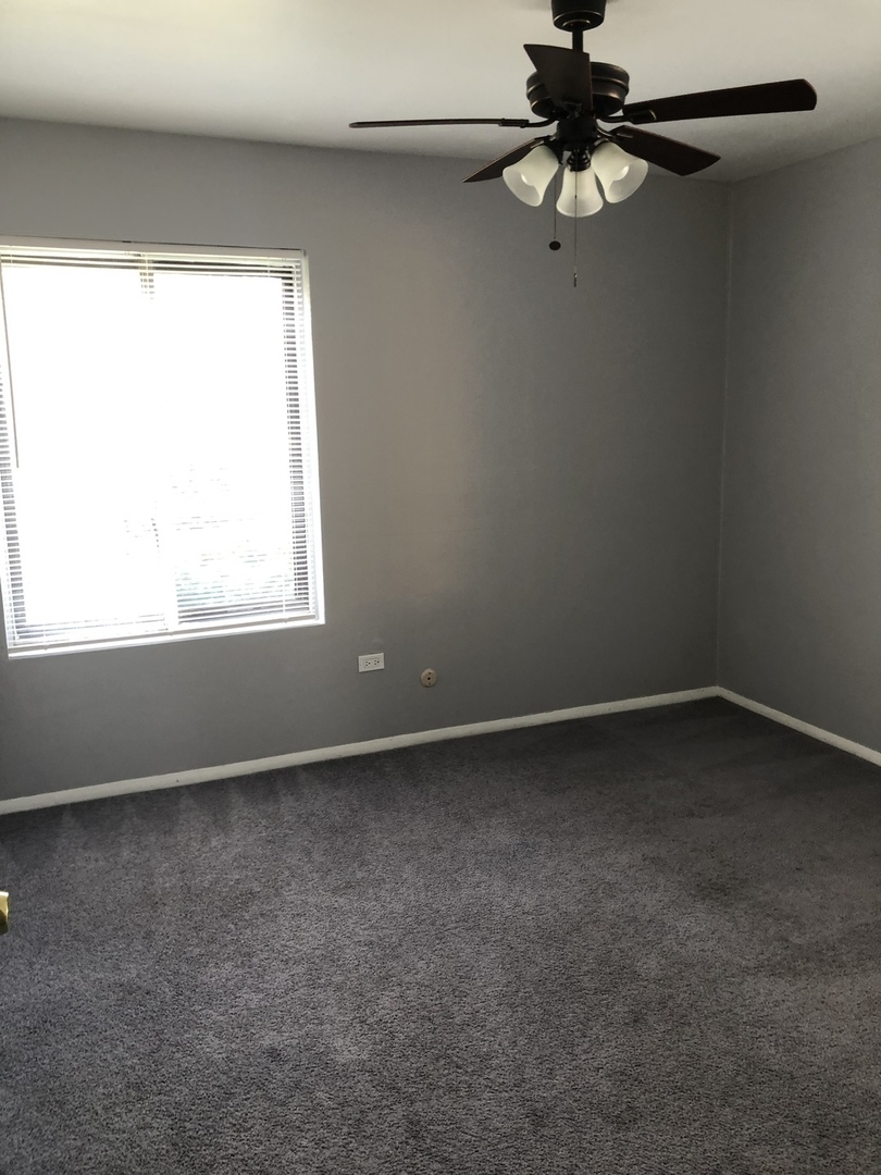 6147 KNOLL WOOD Court Unit: 102