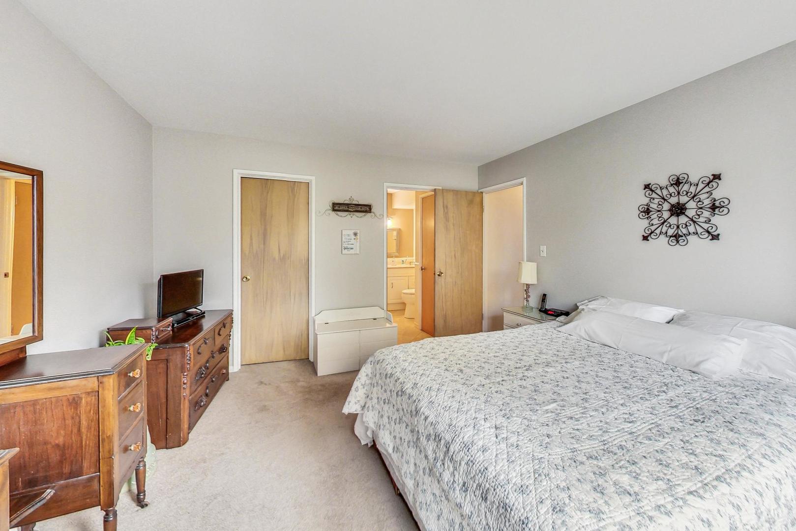 800 Washington Boulevard Unit: 406