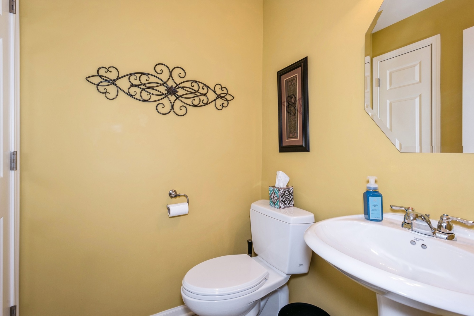 27W728 N Meadowview Drive