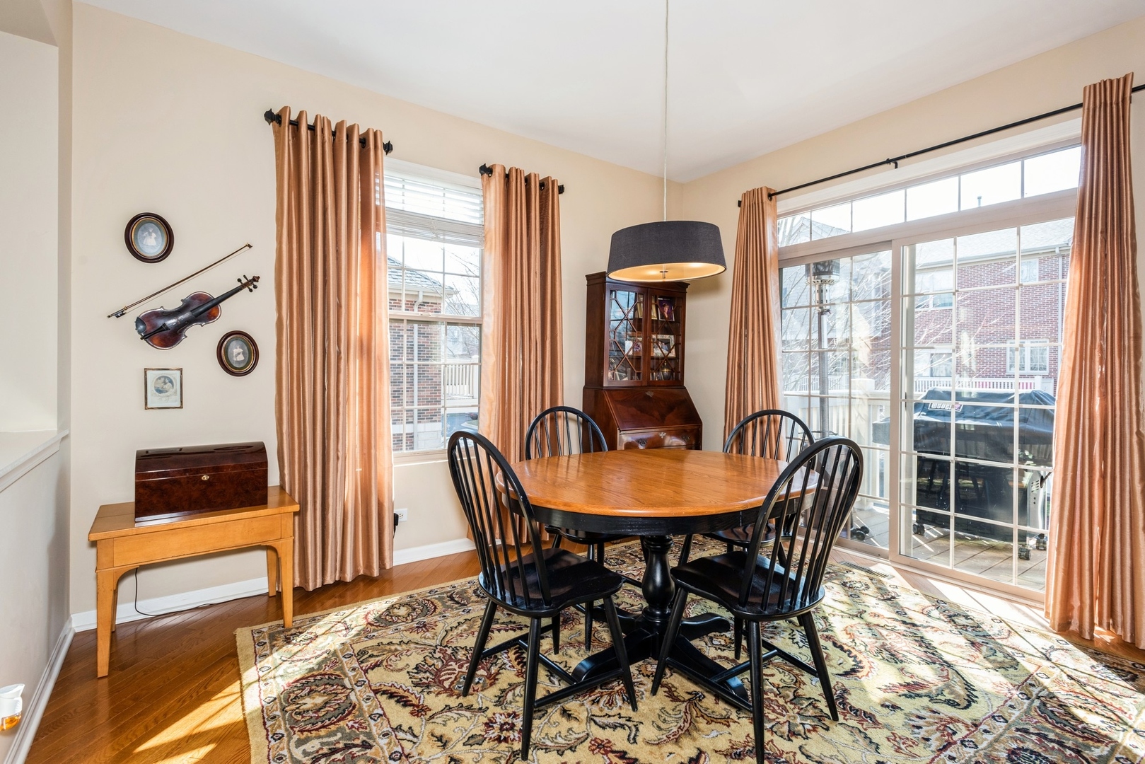 27W728 N Meadowview Drive