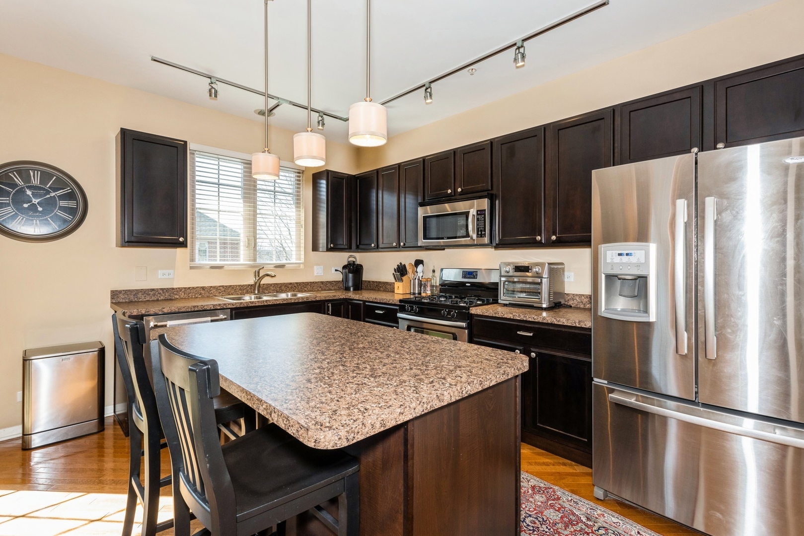 27W728 N Meadowview Drive