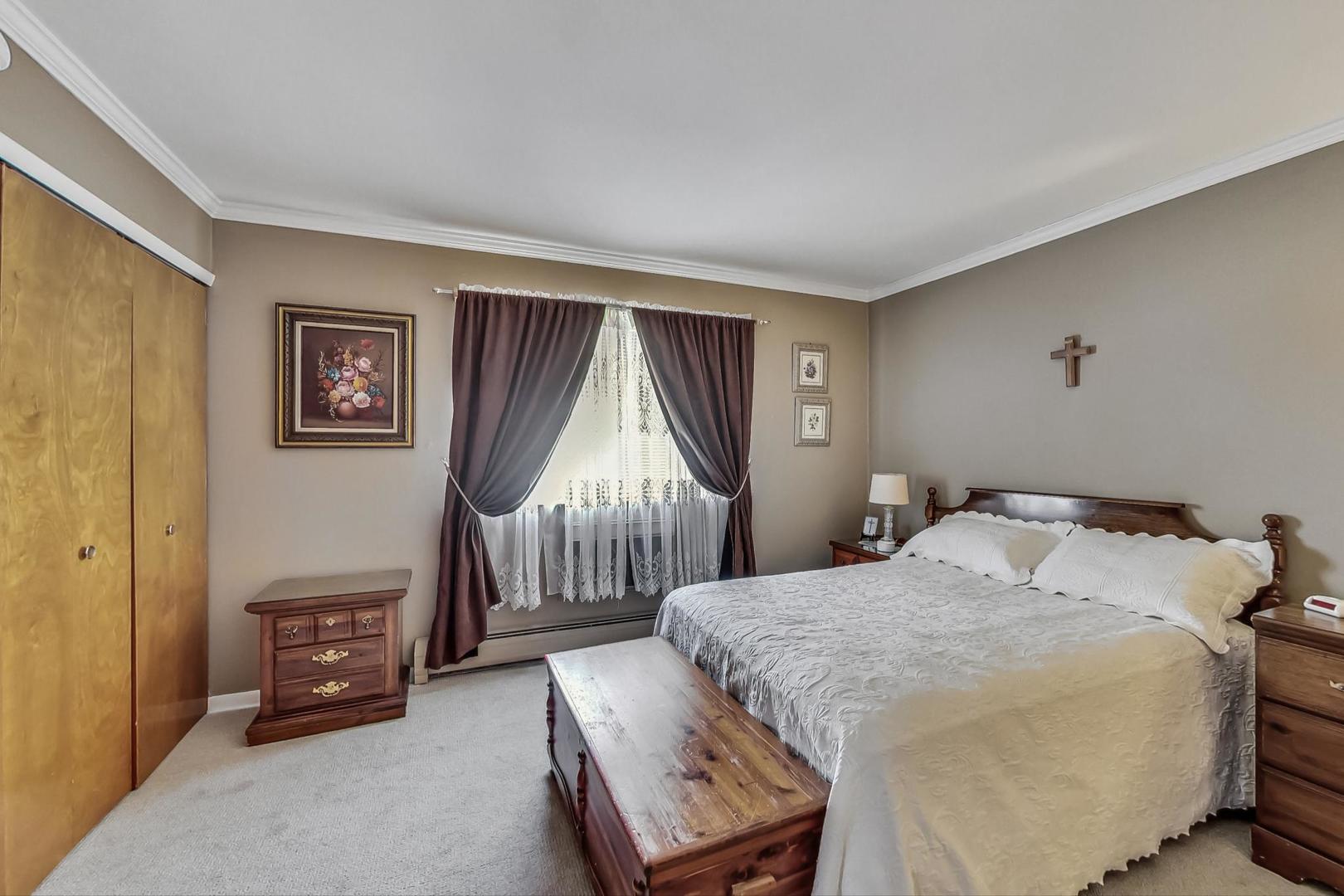 930 Ontario Street Unit: 4A