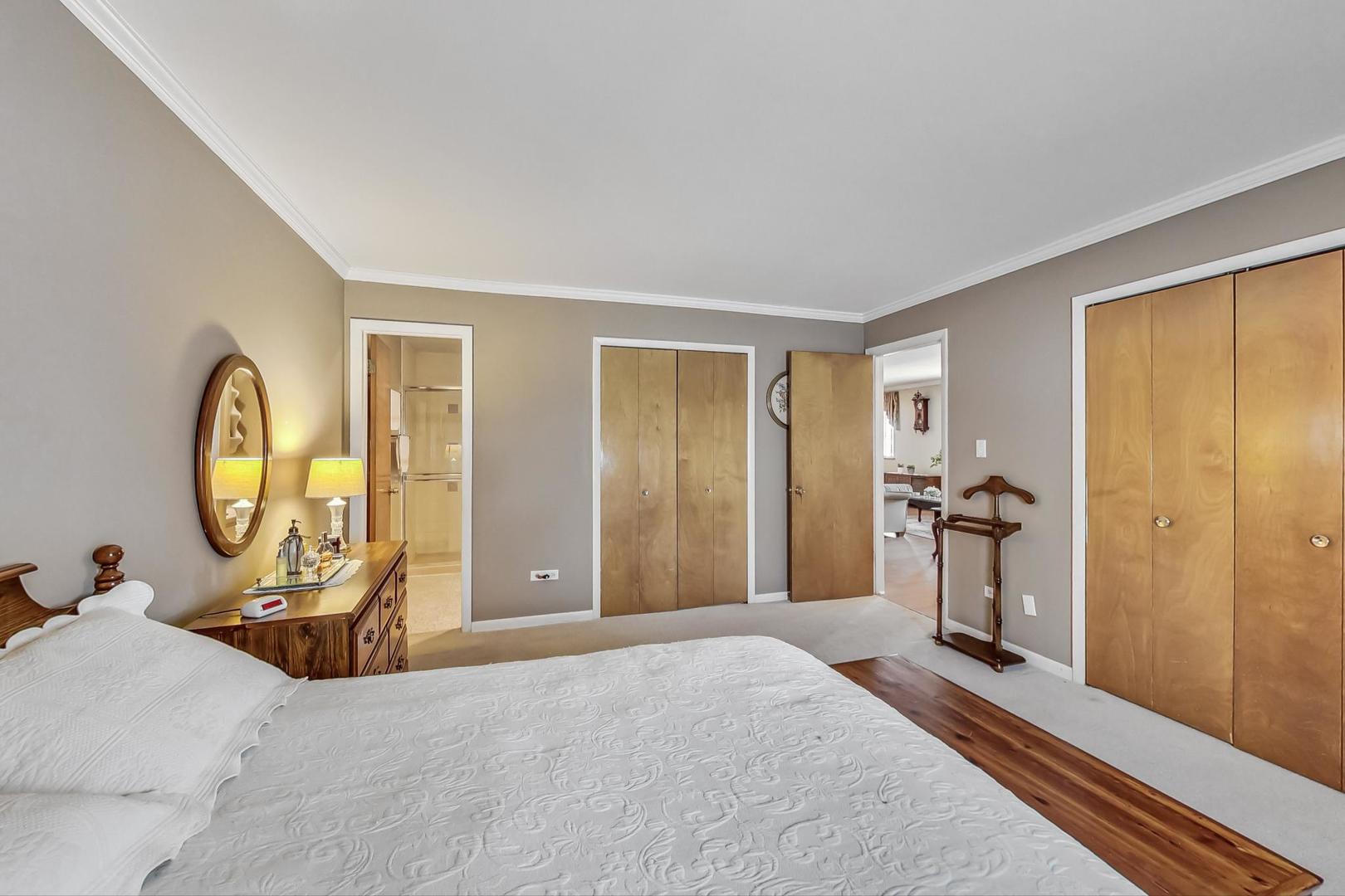 930 Ontario Street Unit: 4A