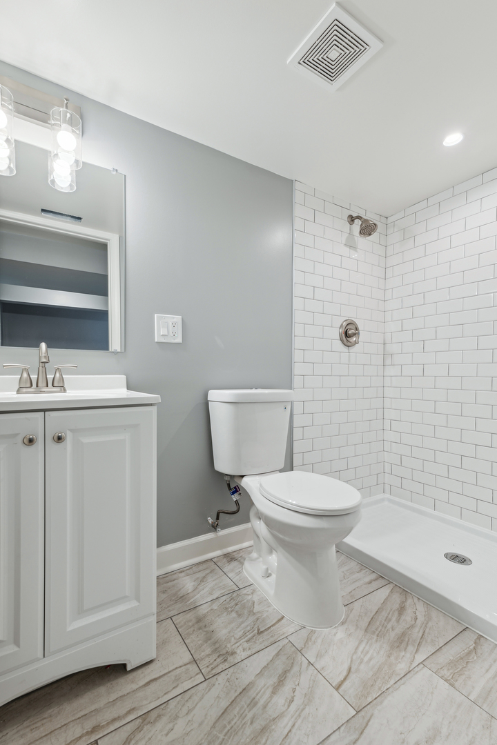 14411 S Clark Street