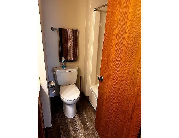 3640 186th Street Unit: 404