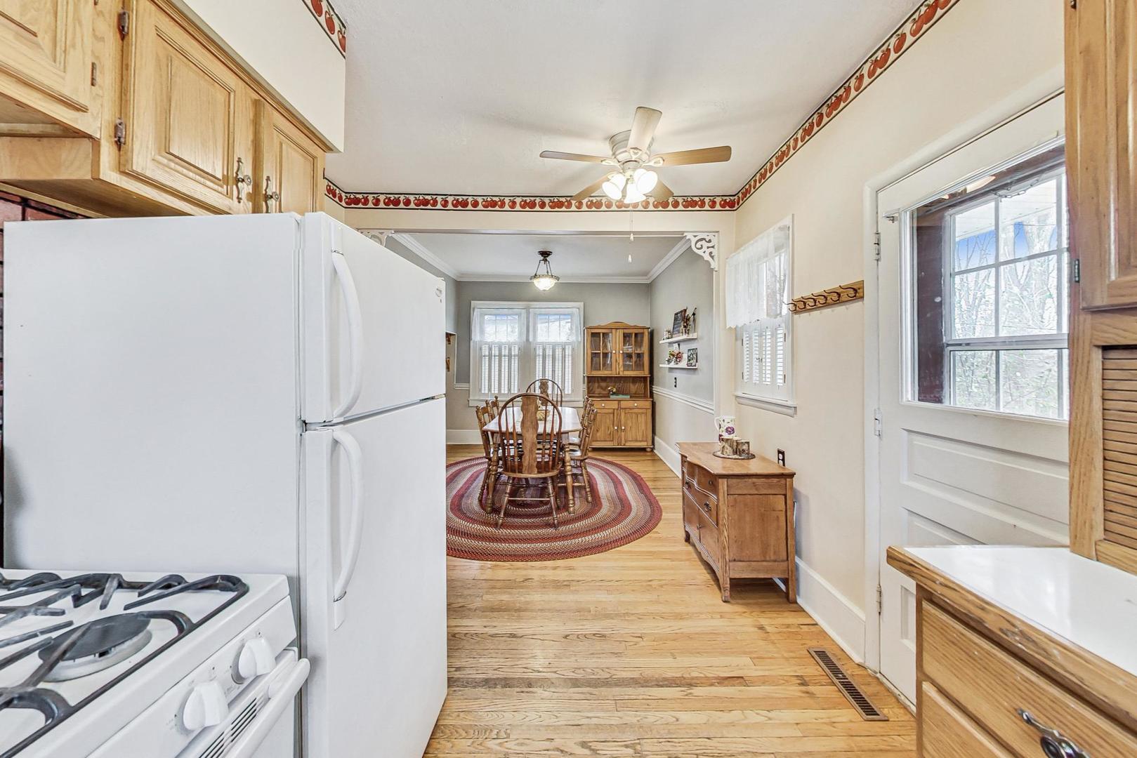 26W136 JEWELL Road