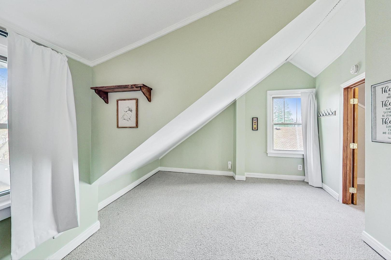 26W136 JEWELL Road