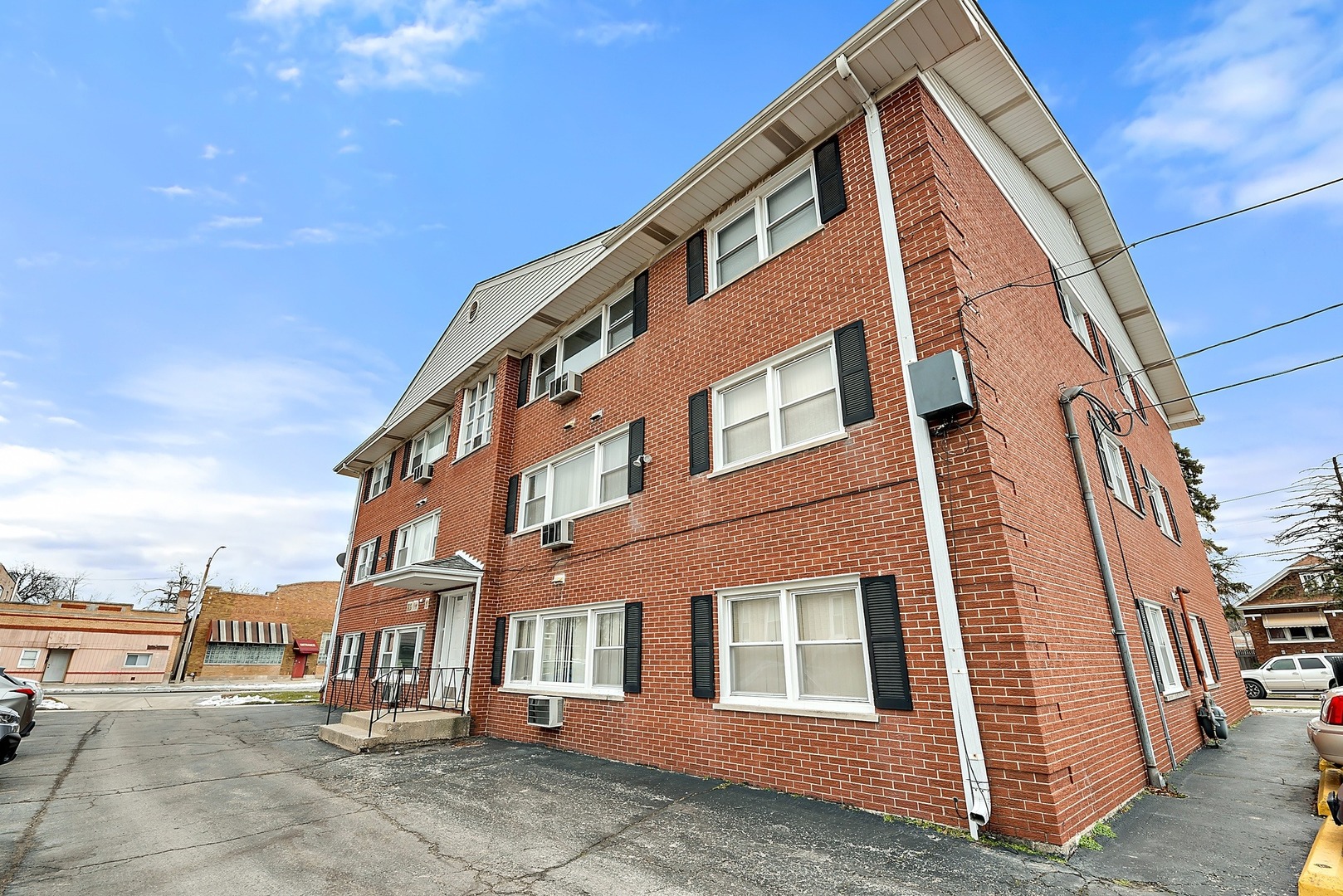 4247 Amelia Avenue Unit: 1A