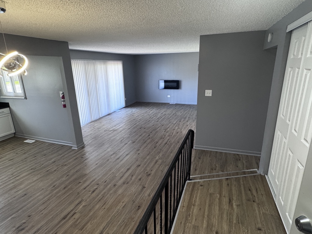 19408 Lake Shore Drive Unit: 1S