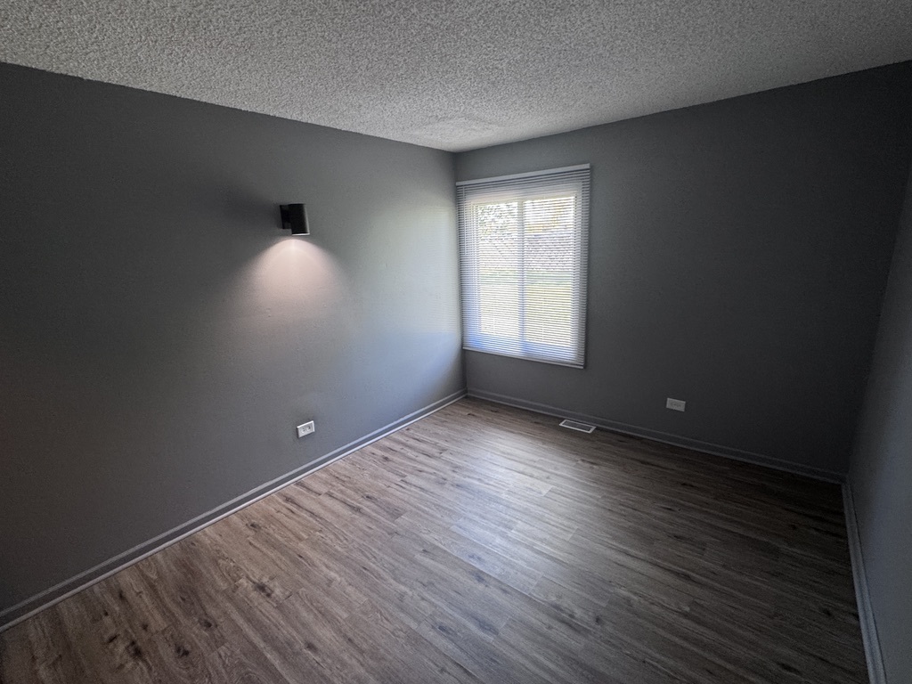 19408 Lake Shore Drive Unit: 1S