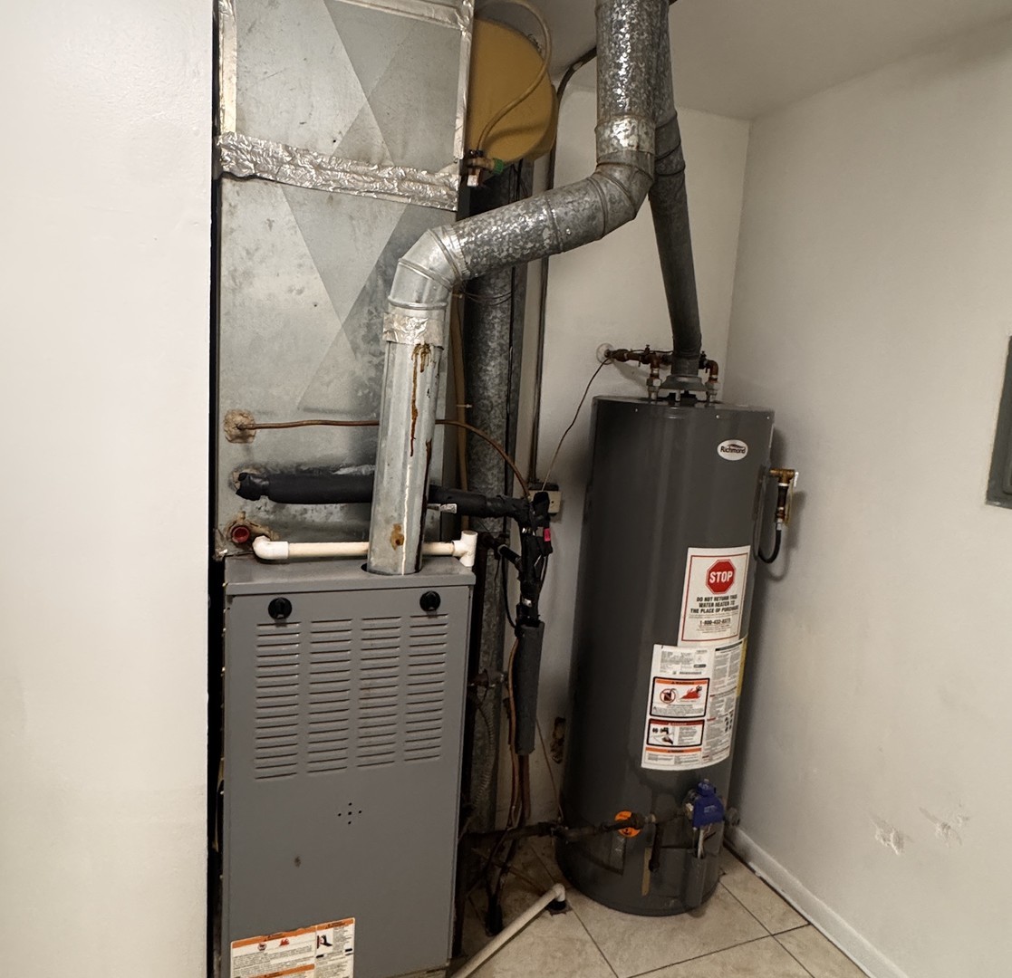 19408 Lake Shore Drive Unit: 4N