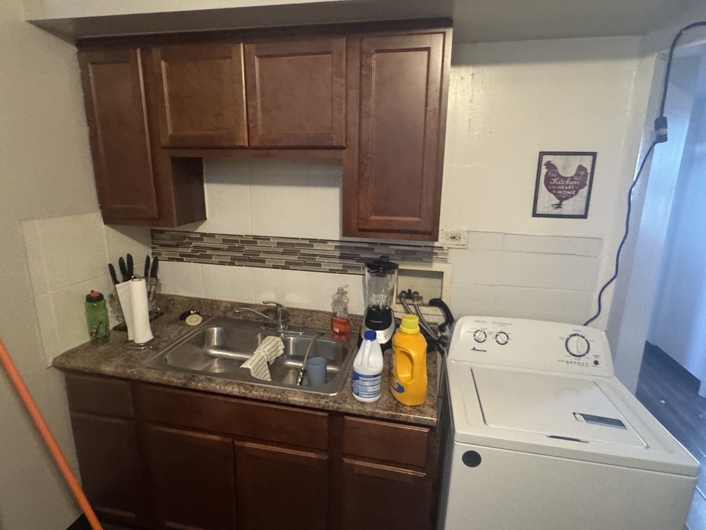 3511 W Van Buren Street