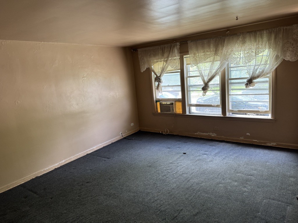 6541 N Hoyne Avenue Unit: 1S