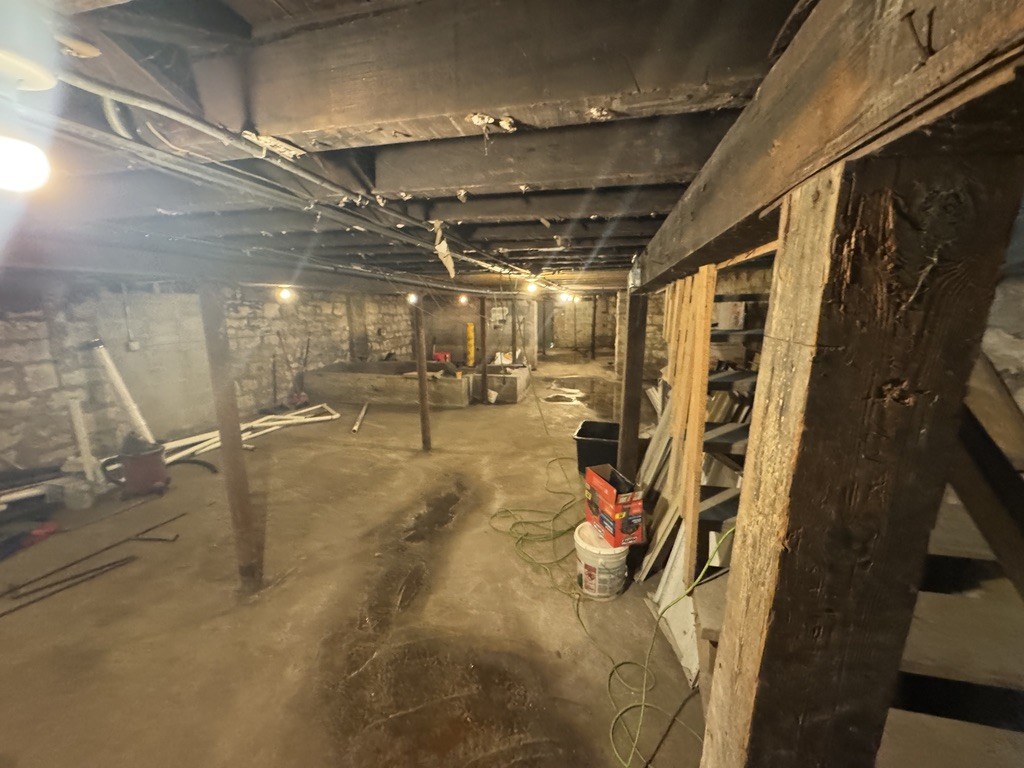 401 S Cicero Avenue