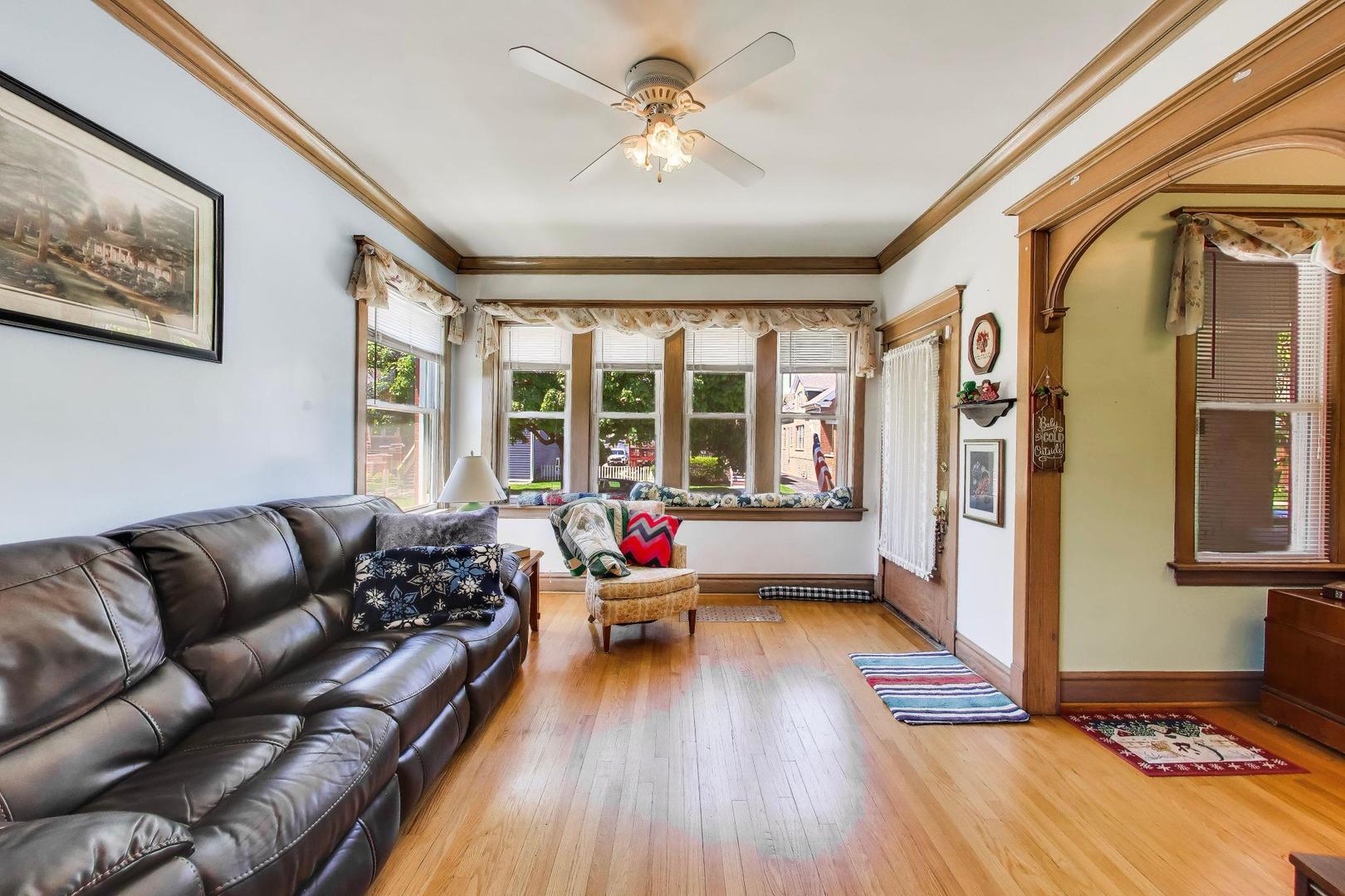 1331 Wesley Avenue
