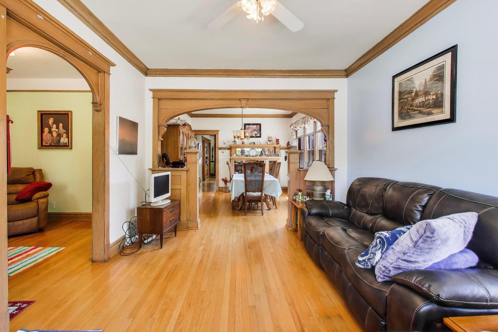1331 Wesley Avenue