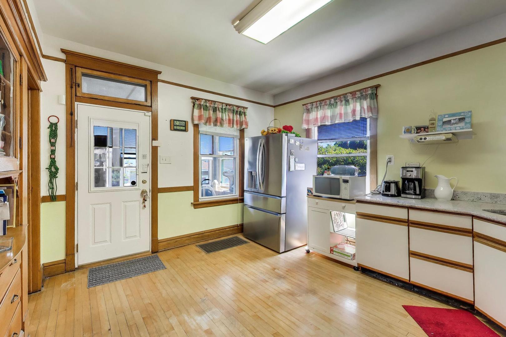1331 Wesley Avenue